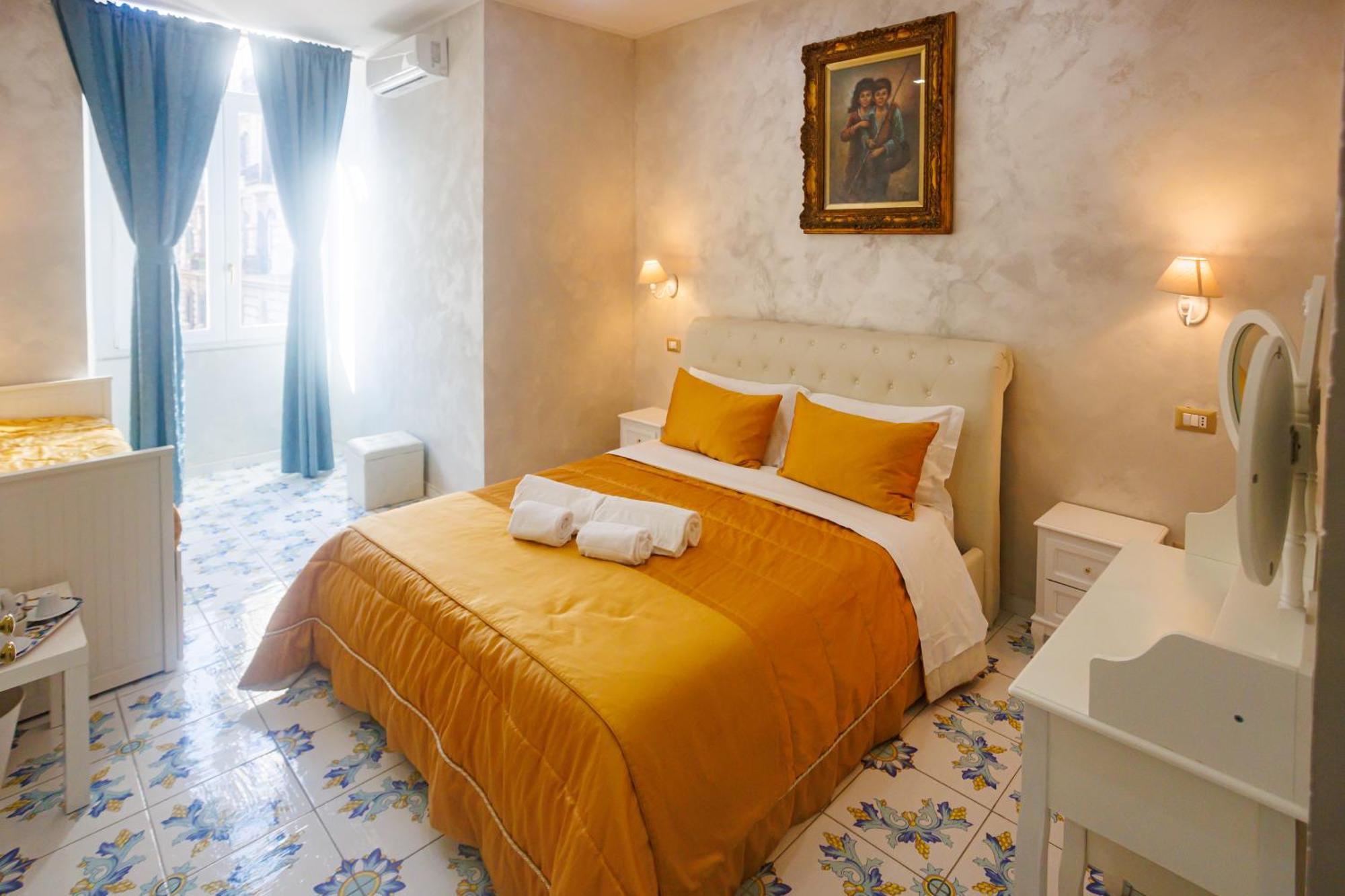 Alma Adry Bed & Breakfast Naples Exterior photo